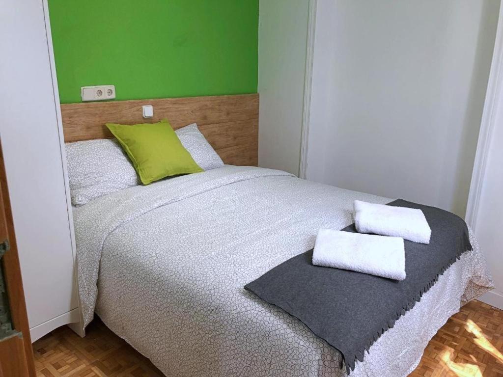 Apartamentos Smartrenting La Latina Madrid Luaran gambar